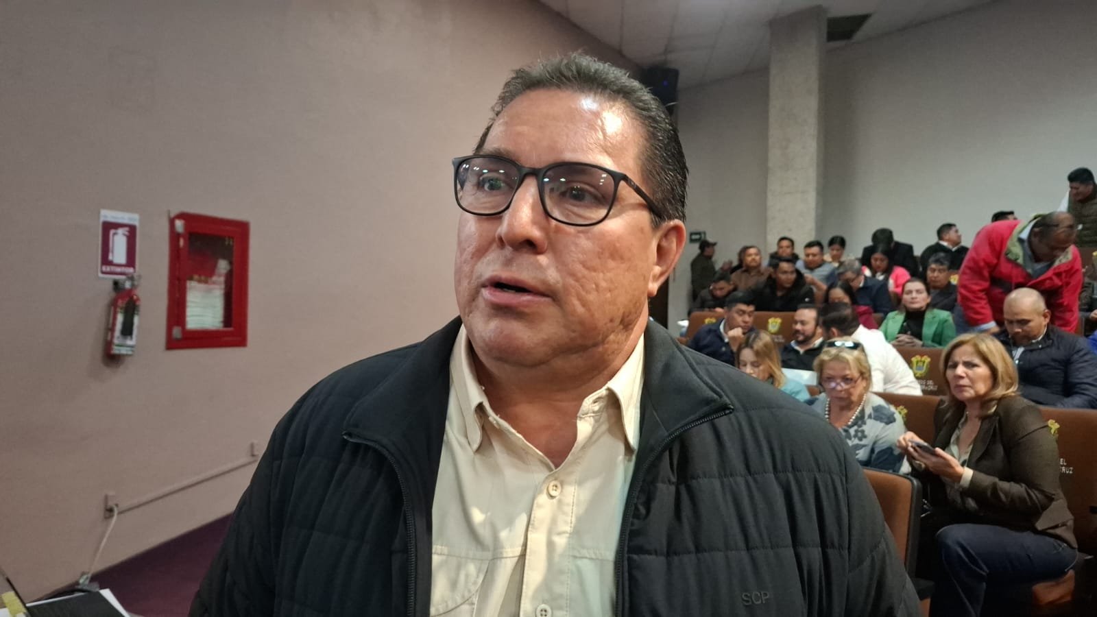 Alcalde de Carlos A. Carrillo busca sacar adelante al municipio pese a irregularidades