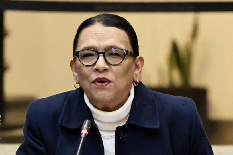 Reforma electoral, abierta al debate; Rosa Icela se reúne con morenistas