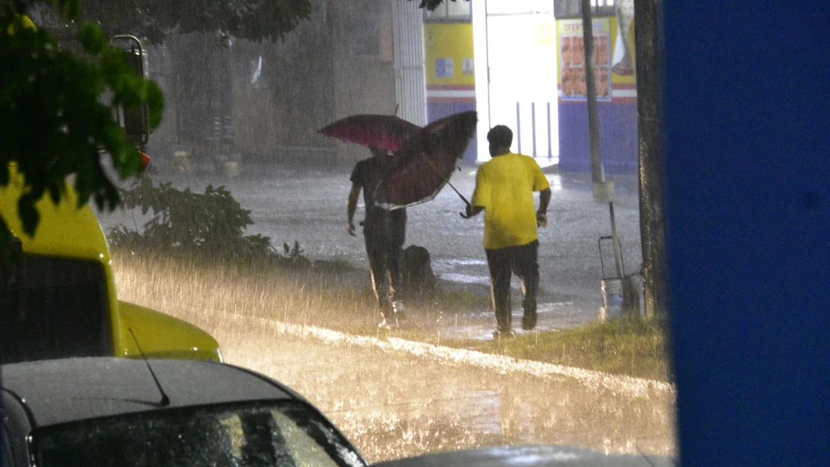 Coatzacoalcos en alerta por temporal lluvioso; habilitan refugio y despliegan unidades Vactor