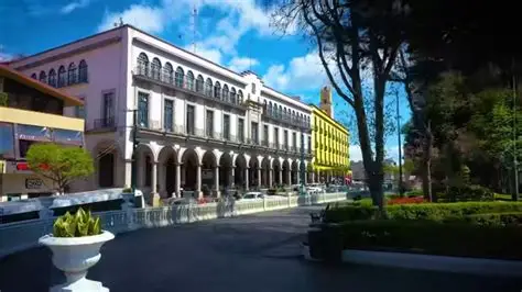 Ayuntamiento de Xalapa continúa mejorando instalaciones municipales