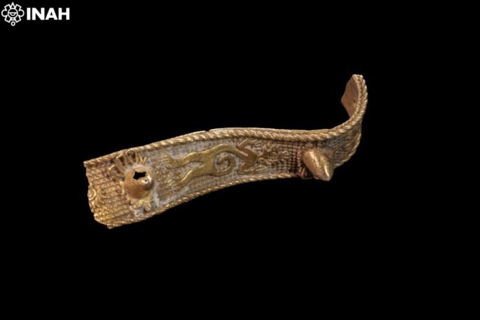 Repatrian brazalete que podría corresponder al lote conocido como las “Joyas del pescador”